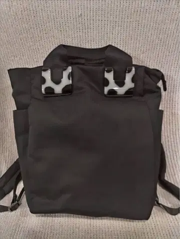 파피요네 블랙 백팩 백팩