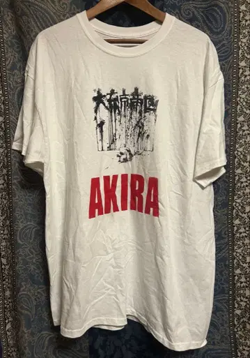 구제 의류 AKIRA T셔츠 XL 화이트