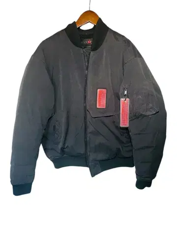 Jordan 23ENGINEERED 블랙 다운 자켓