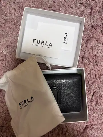 FURLA 그레이 가죽 3단 폴더형 지갑