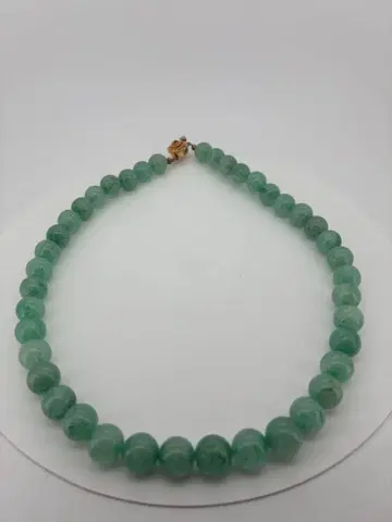 그린 아벤츄린 목걸이