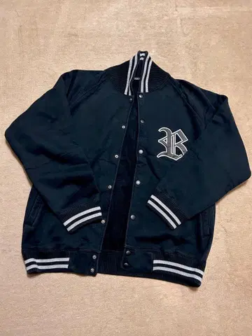 ROCKETS 맨투맨 바시티 자켓 블랙 사이즈 L