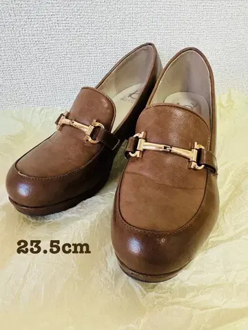 by 키다리 아저씨 통굽 비트 로퍼 펌프스 브라운 카멜 23.5cm