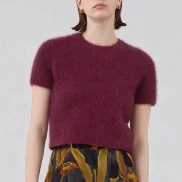 TOMORROW LAND 플러피얀 숏슬리브 풀오버