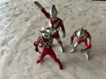 울트라맨 소프트 비닐 모음 디오라마 포함