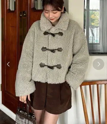 라메 보아 스탠드 자켓