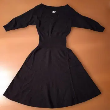 FRAYI.D 페티코트 포함 블랙 니트 원피스 7부 소매