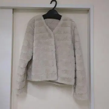 Vin 라이트 베이지 리버서블 자켓