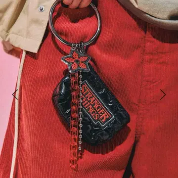 스트레인저 씽스 콜라보 반지 파우치 참