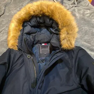 [ 새상품급 ] 타미힐피거 햄튼 잠자리 마 자켓 다운 자켓 L