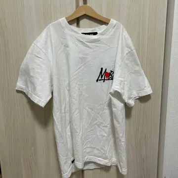 MOBB 화이트 T셔츠