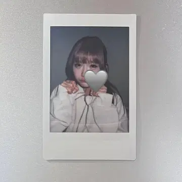 카네코 리에 런치 폴라로이드