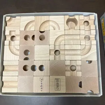 큐보로 베이시스 Cuboro basis