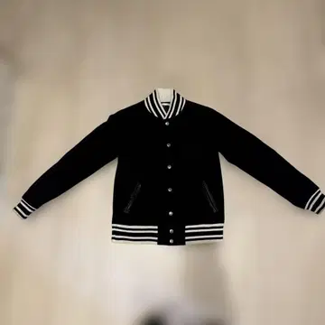 Volcom 바시티 자켓 S 사이즈 블랙