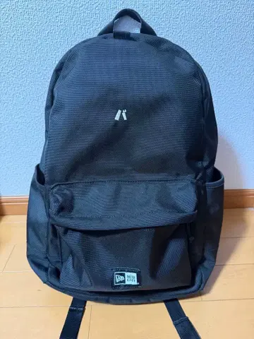 바나나맨 뉴에라 백팩