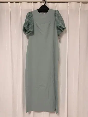 Rire Fete 라이트 그린 리본 포함 롱 원피스