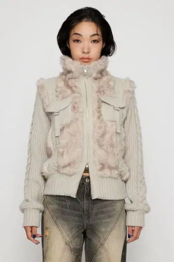 CABLE KNIT FAUX FUR 블루종 LAGUA GEM