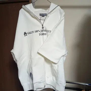 GALFY 토끼 귀 달린 후드티 화이트