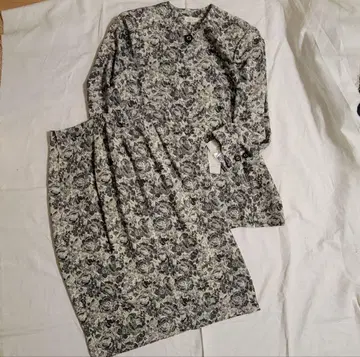 미사용 플라워 프린트 셋업 개성파 스커트 15호 포멀