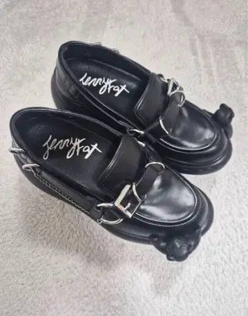 ferrytat 블랙 로퍼 장식 mikiosakabe