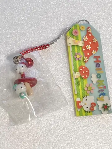 헬로키티&미미 Hello Kitty 버섯 스트랩