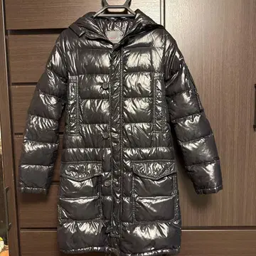 DUVETICA 블랙 다운 자켓 38