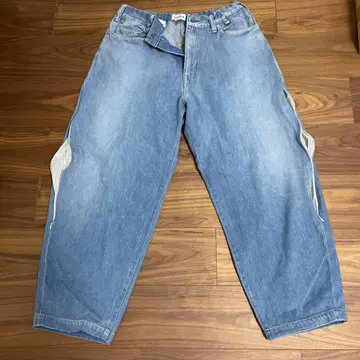 ALOUND VENTILATION BLEACH DENIM