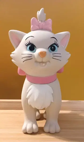 마리 소프트 비닐 피규어 약 13cm 화이트 디즈니