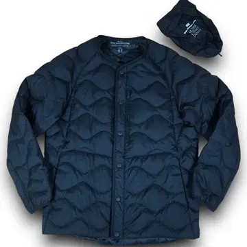 고품질 WM 콜라보 블랙 M 완판템 울트라 라이트 다운 백 포함 노카라