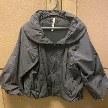 TABASA 블랙 블루종 숏 후드티