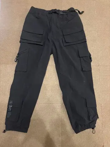 Danke Schon (단케 쇤) 카고 팬츠