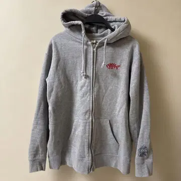 오쿠다 타미오 RCMF 후드티