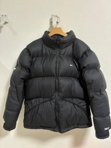 FTC 700-FP 블랙 다운 자켓 후드 수납 가능 스케보