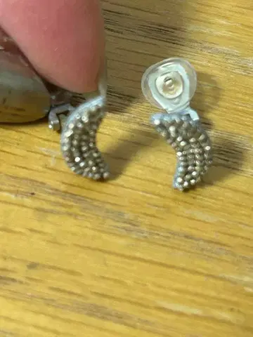 LA COET 비즈 귀찌