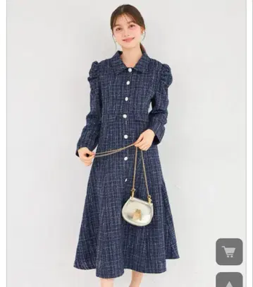 펄 버튼 파워 숄더 트위드 셔츠 원피스