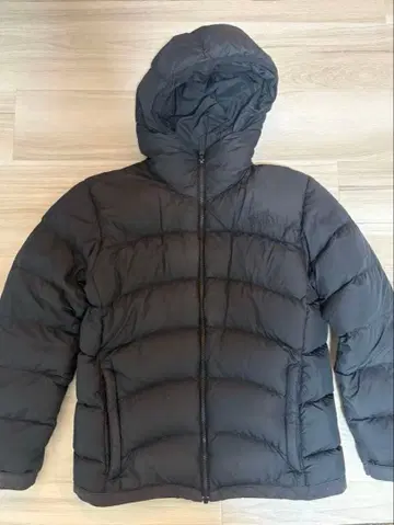 THE NORTH FACE 블랙 다운 자켓