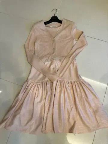 FOXEY 리브 니트 긴팔 원피스