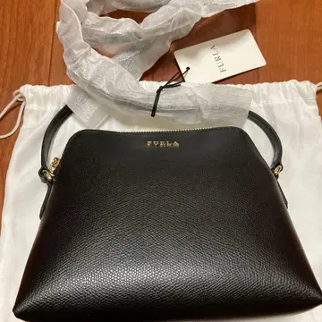FURLA 블랙 숄더백