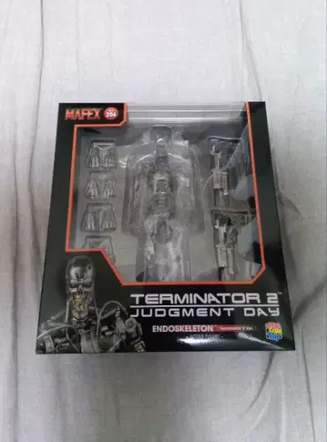 [ 새상품, 미개봉 ] MAFEX 마펙스 No.206 엔드스켈레톤