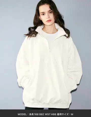 TOMMY JEANS 하프 지퍼 자켓