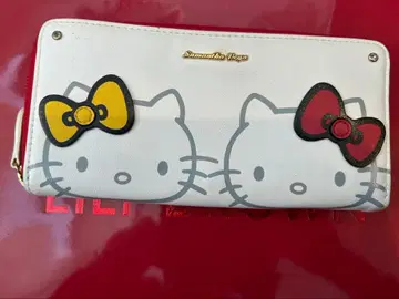사만사베가 키티 콜라보 장지갑
