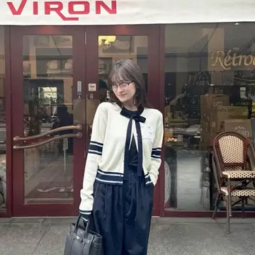 B. CLUB TIE CARDIGAN Bibiy