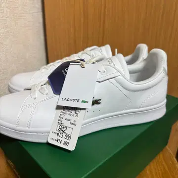 LACOSTE 화이트 스니커즈 미사용 새상품