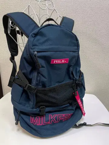 MILKFED. 백팩 네이비 x 핑크 20L
