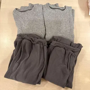 쌍둥이용 그레이 룸웨어 상하의 세트