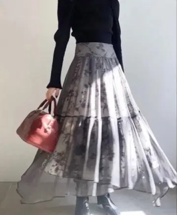 스나이델 쉬폰 스커트