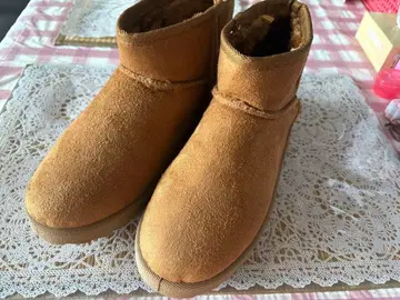 미사용 새상품 카멜 스웨이드 어그 부츠 숏