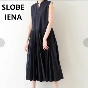 슬로브 이에나 롱 플리츠 슬리브리스 네이비 원피스