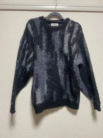 몽키타임 스웨터 니트