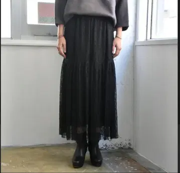 SACRA 사쿠라 샹티 레이스 스커트 36 블랙